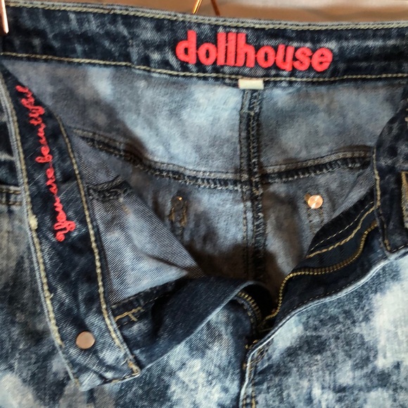 DOLLHOUSE High Waist Distressed Jeans size 9 - Picture 3 of 8